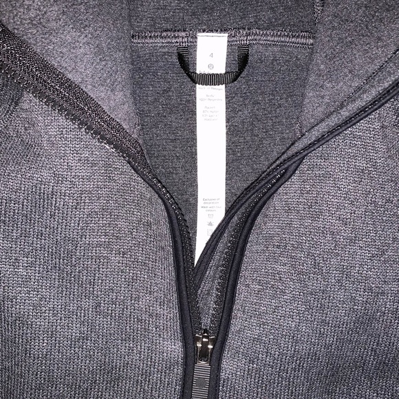 Lululemon: Fleece & Thank You Pullover - Picture 6 of 7